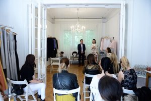 Dr. Oltjon Cobani vorbește despre cicatricile de acnee la evenimentul Tinerețe fără bătrânețe
