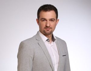 Portret al dr. Oltjon Cobani